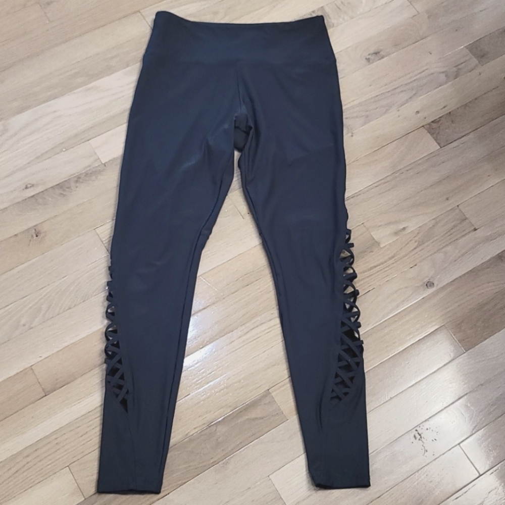 Women's leggings.  Size M